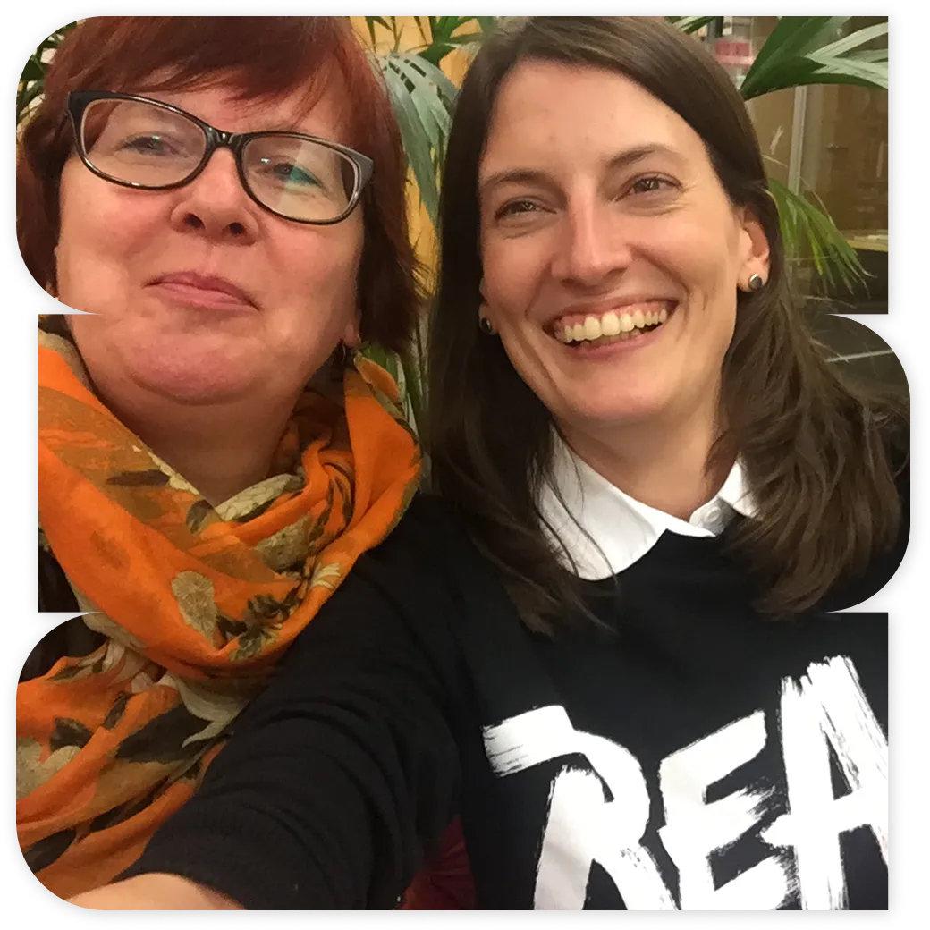 Selfie von Literaturagentin Gerlinde Moorkamp und Autorin Lena Kiefer
