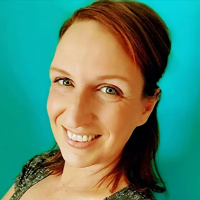 Autorin Melanie Petri im Porträt